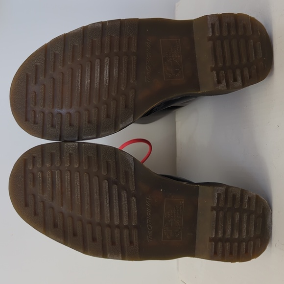 Vintage Dr Martens 1942 black lace up knee high boots - Picture 7 of 8